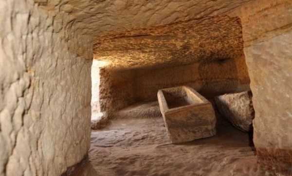 Khám phá điều gì từ 12 ngôi mộ pharaoh mới phát hiện tại Ai Cập? Khám phá điều gì từ 12 ngôi mộ pharaoh mới phát hiện tại Ai Cập?