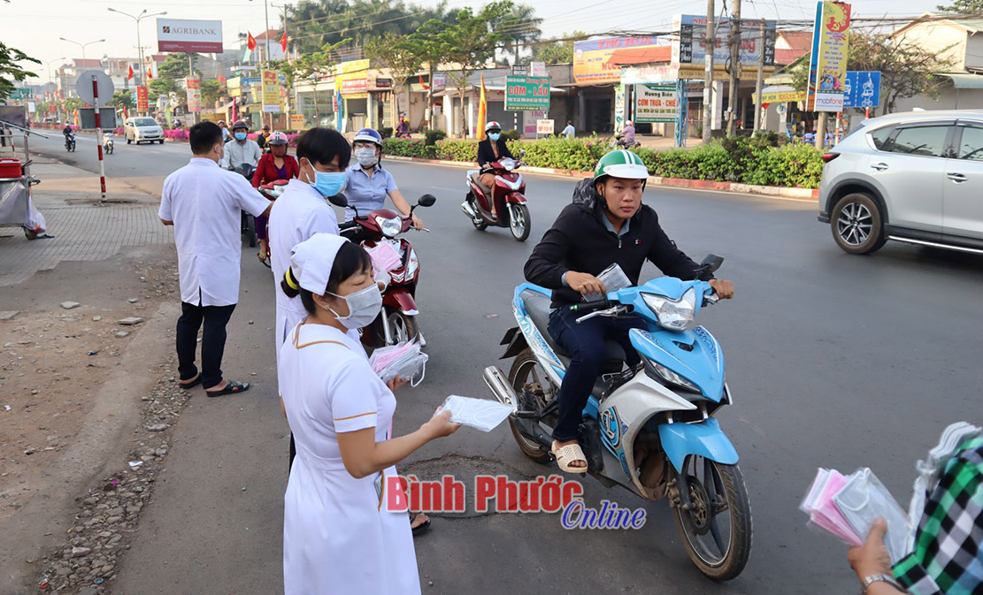 phat-khau-trang-tam-duc04022020114628.jpg