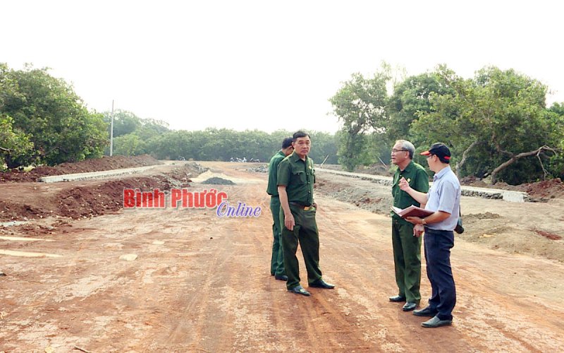 Phát huy phẩm chất người lính Cụ Hồ Phát huy phẩm chất người lính Cụ Hồ