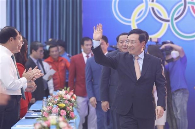 pho_thu_tuong_pham_binh_minh_15511525052022.jpeg