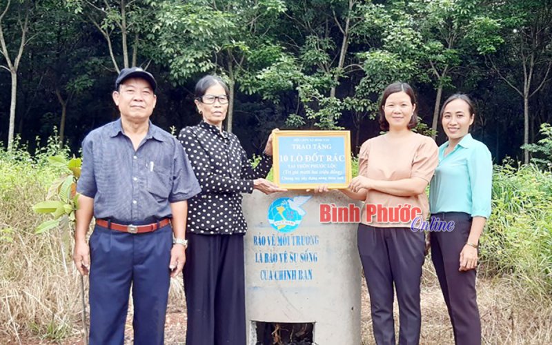 Phụ nữ Bình Tân xây dựng nông thôn mới