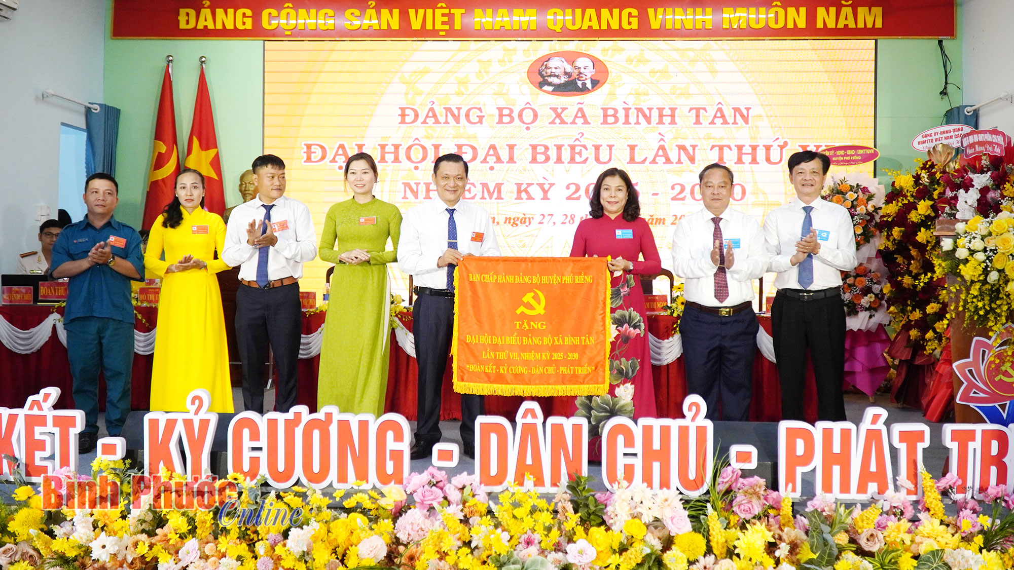 Phú Riềng, Bình Long: Đại hội điểm cấp cơ sở