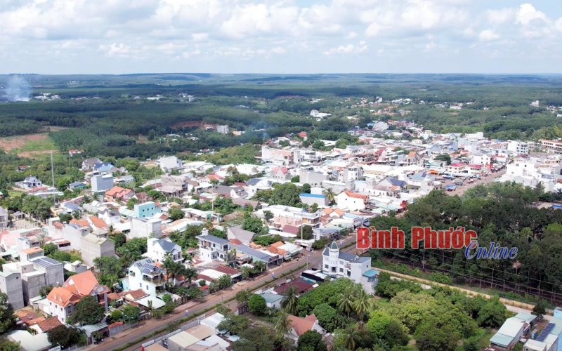 Phú Riềng: Đổi mới tư duy, mở đường cho sự phát triển Phú Riềng: Đổi mới tư duy, mở đường cho sự phát triển