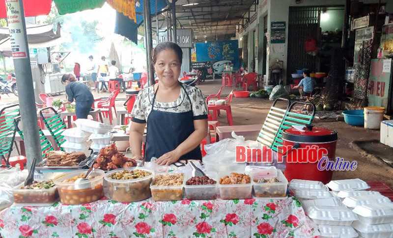 Phụ nữ Tân Thiện giúp nhau vượt khó Phụ nữ Tân Thiện giúp nhau vượt khó