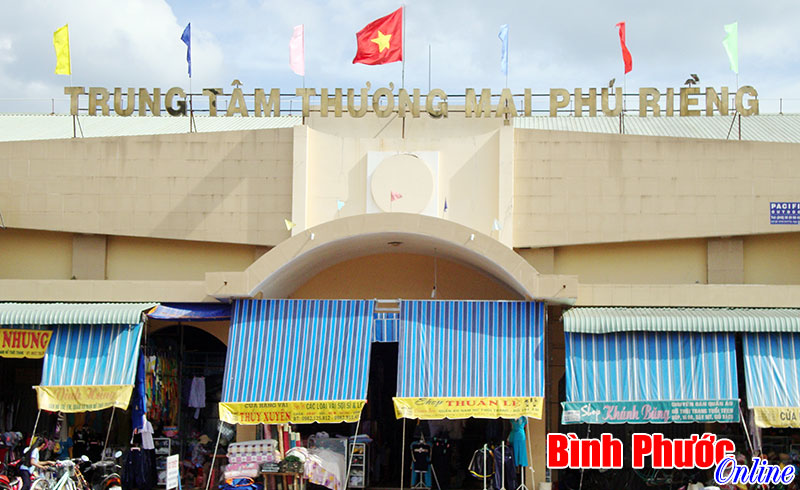 Sớm hoàn chỉnh quy hoạch đô thị Phú Riềng trình Thường trực Tỉnh ủy Sớm hoàn chỉnh quy hoạch đô thị Phú Riềng trình Thường trực Tỉnh ủy