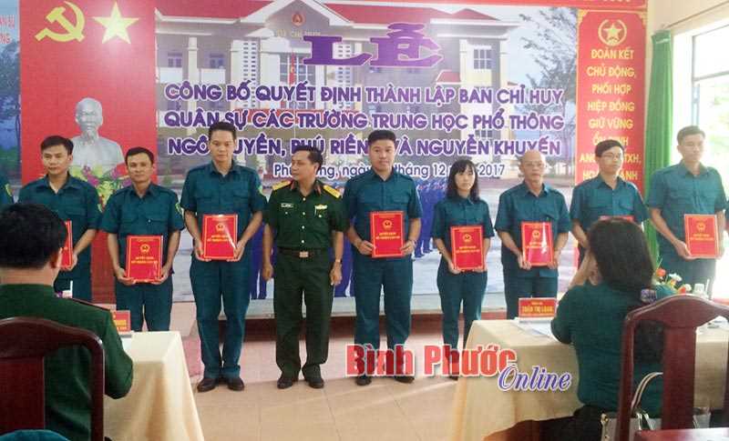 Phú Riềng thành lập Ban CHQS 3 trường THPT Phú Riềng thành lập Ban CHQS 3 trường THPT