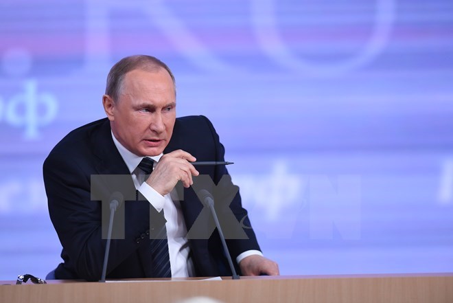 Ông Putin: Phương Tây không nên áp đặt khái niệm dân chủ lên nước khác Ông Putin: Phương Tây không nên áp đặt khái niệm dân chủ lên nước khác