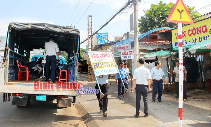 Quản lý trật tự đô thị - nhiệm vụ thường xuyên của Phước Long Quản lý trật tự đô thị - nhiệm vụ thường xuyên của Phước Long