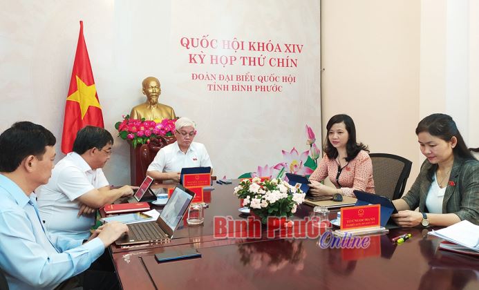 Quốc hội nghe tờ trình dự án Luật Biên phòng Việt Nam Quốc hội nghe tờ trình dự án Luật Biên phòng Việt Nam