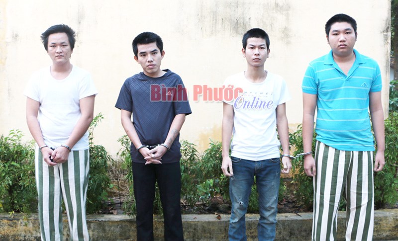 Nhóm con nghiện chuyên trộm cắp ở Chơn Thành bị bắt
