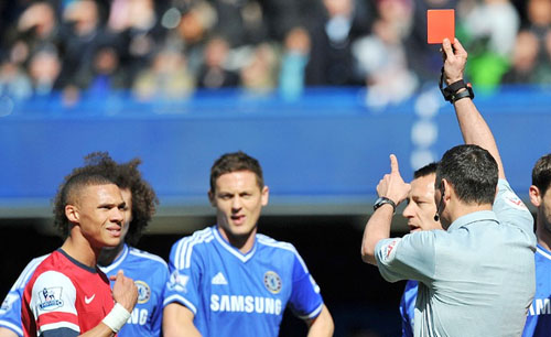 red20card20gibbs20afp16082014094021.JPEG