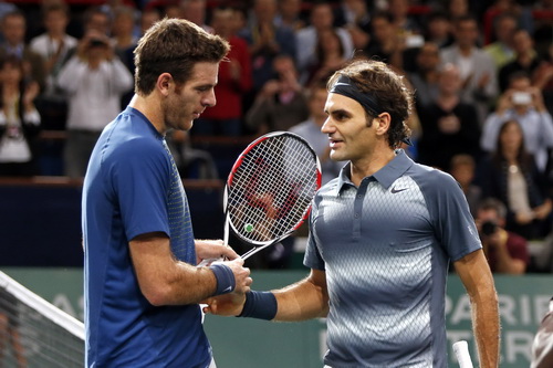 Hạ Del Potro, Federer gặp Djokovic ở bán kết Paris Masters Hạ Del Potro, Federer gặp Djokovic ở bán kết Paris Masters