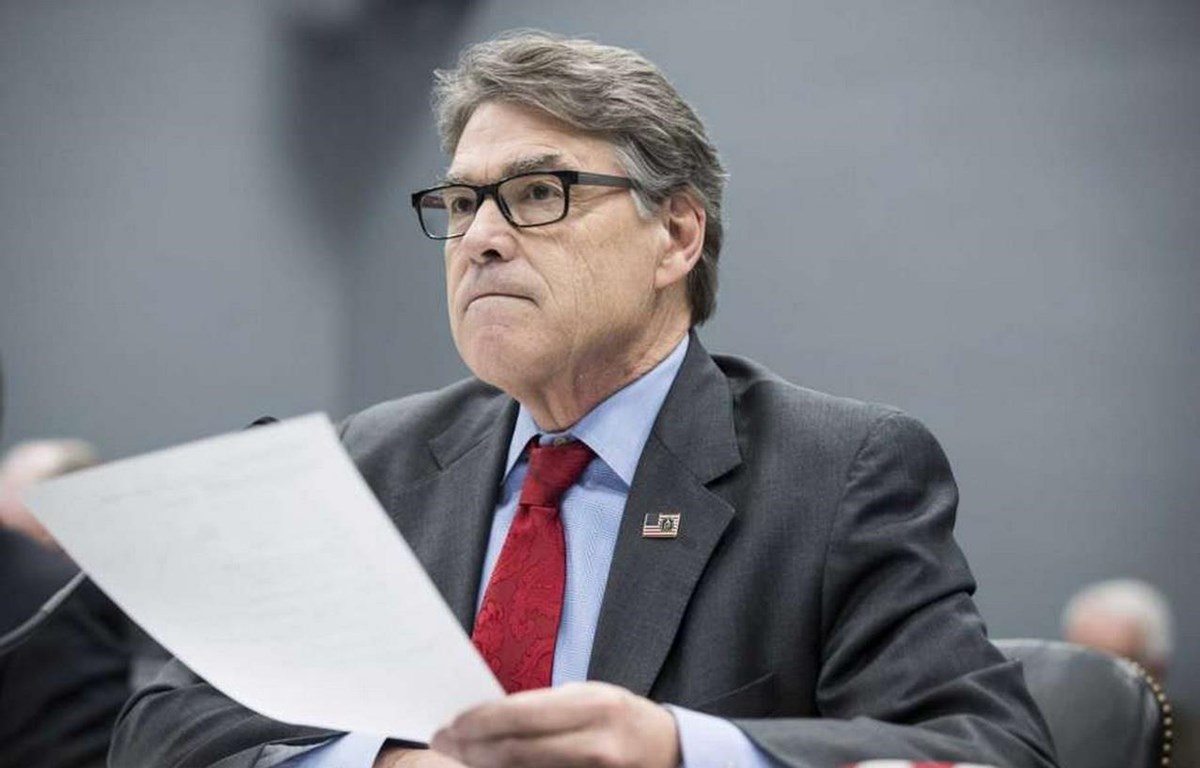 rickperry030403042019082937.jpg