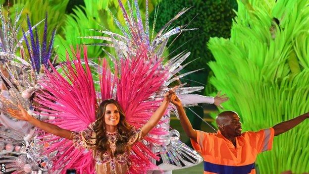 "Olympic thành công, nhưng người Brazil mất nhiều hơn được" "Olympic thành công, nhưng người Brazil mất nhiều hơn được"