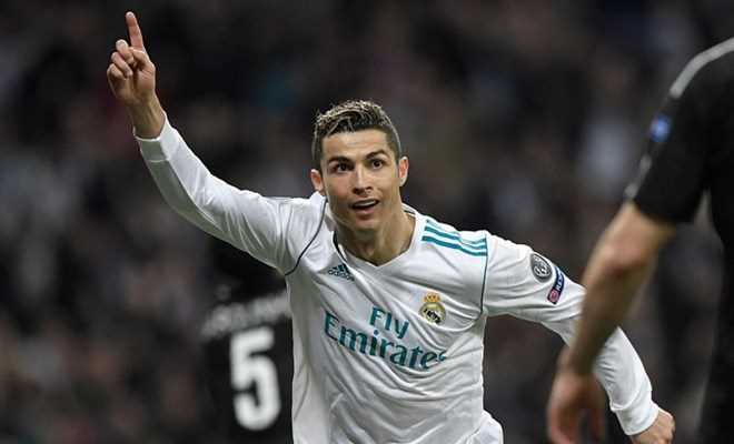 Ronaldo lập kỷ lục 'vô tiền khoáng hậu,' giúp Real đánh bại PSG Ronaldo lập kỷ lục 'vô tiền khoáng hậu,' giúp Real đánh bại PSG