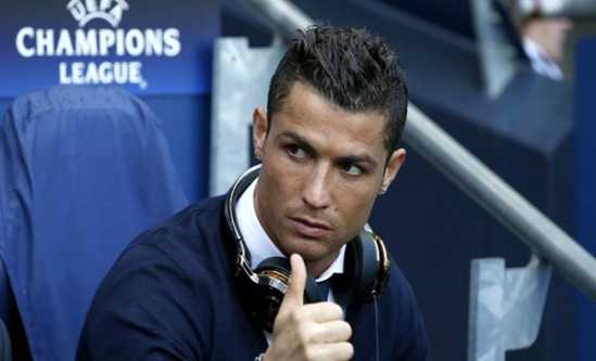 Ronaldo vẫn là "cỗ máy kiếm tiền" số 1 trong làng thể thao thế giới Ronaldo vẫn là "cỗ máy kiếm tiền" số 1 trong làng thể thao thế giới