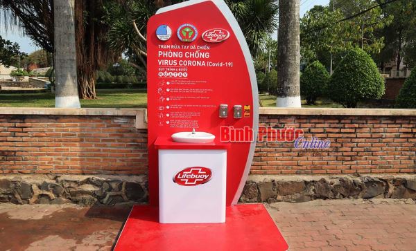 Lắp đặt trạm rửa tay dã chiến tại thành phố Đồng Xoài Lắp đặt trạm rửa tay dã chiến tại thành phố Đồng Xoài
