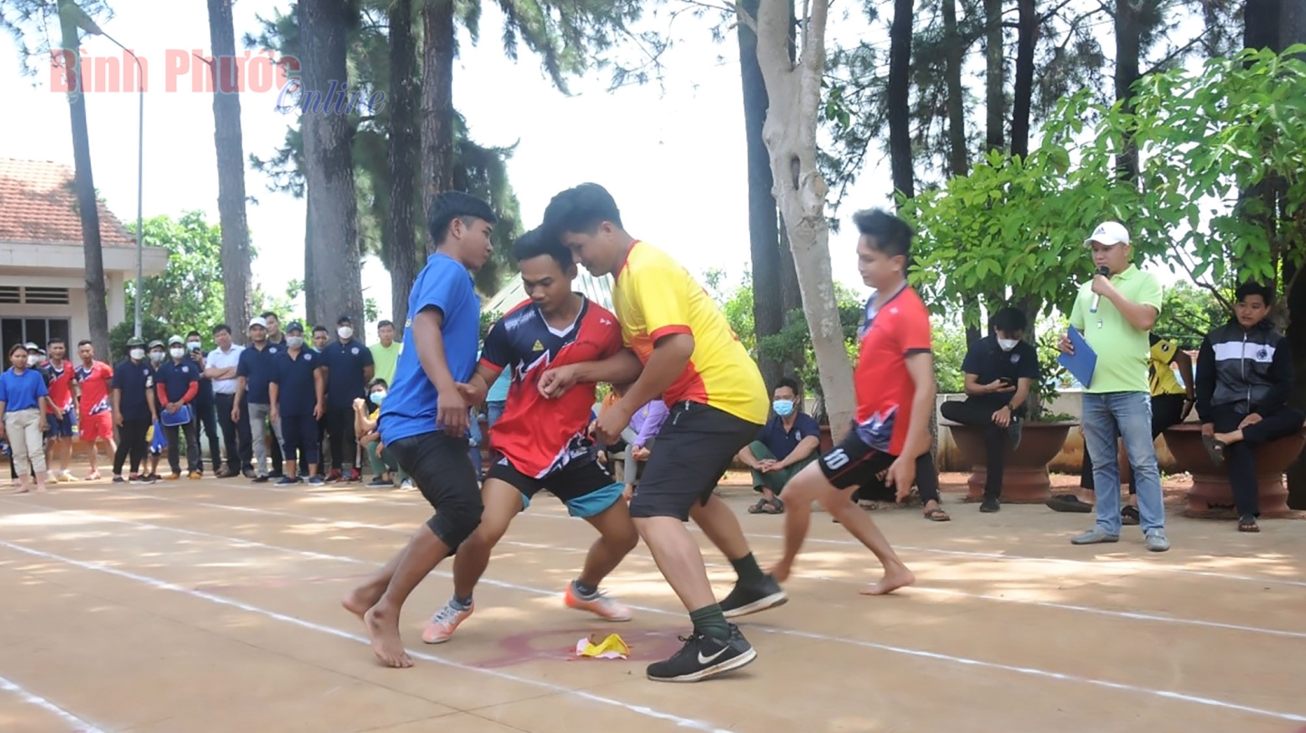 s1_21354724102024.jpg