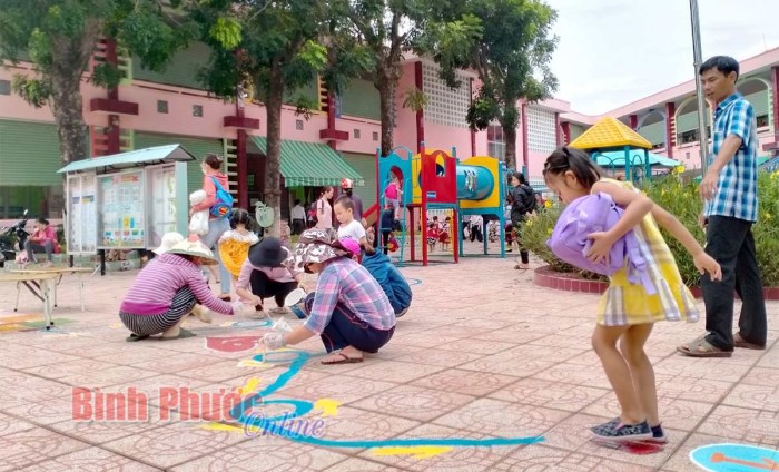 Công trình của cô, nụ cười của trò