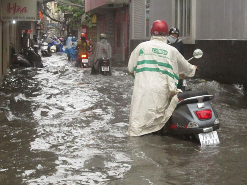 saigonngaplut13.jpg