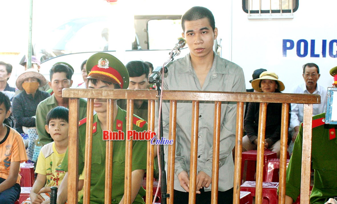 7 năm tù giam cho kẻ cố ý gây thương tích 7 năm tù giam cho kẻ cố ý gây thương tích