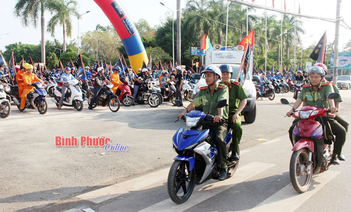 Phát động hưởng ứng sự kiện Giờ trái đất Phát động hưởng ứng sự kiện Giờ trái đất