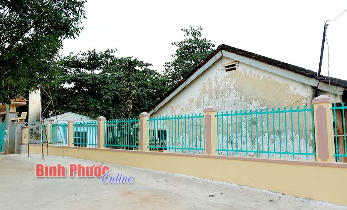 Dãy pa-nô phản cảm đã được tháo dỡ