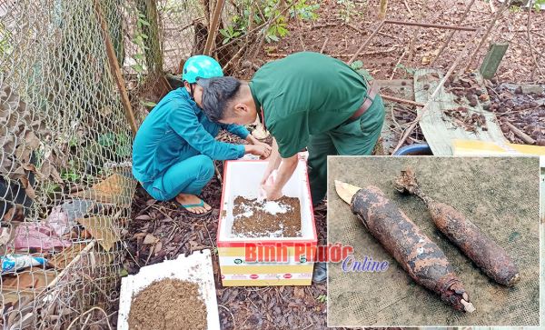 Di dời an toàn 60 quả đạn cối M79 trong nhà dân Di dời an toàn 60 quả đạn cối M79 trong nhà dân