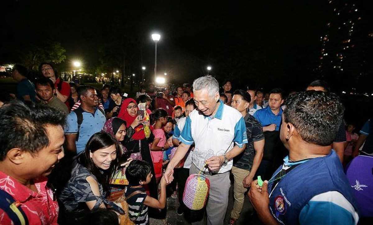 Tết Trung thu mừng 200 năm khai phá đất nước Singapore Tết Trung thu mừng 200 năm khai phá đất nước Singapore
