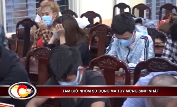 Bản tin 100 độ ngày 4-8: Mở “tiệc ma túy” mừng sinh nhật Bản tin 100 độ ngày 4-8: Mở “tiệc ma túy” mừng sinh nhật