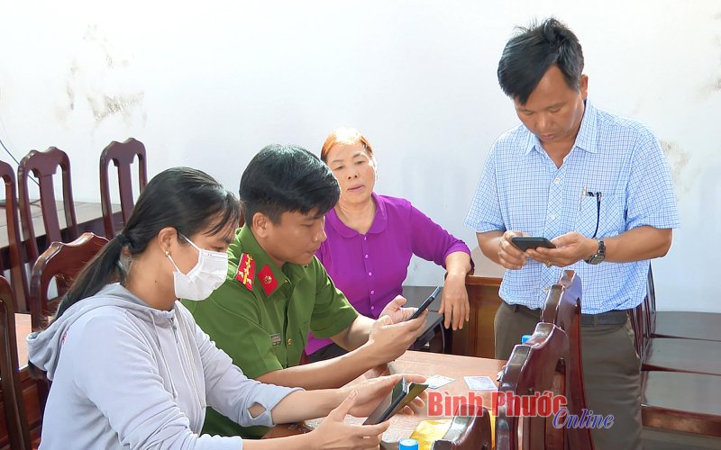 'Số hóa' nông thôn mới