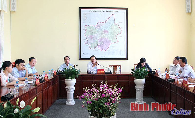 Sớm hoàn thiện hồ sơ để thi công đường trong khu du lịch Bà Rá Sớm hoàn thiện hồ sơ để thi công đường trong khu du lịch Bà Rá