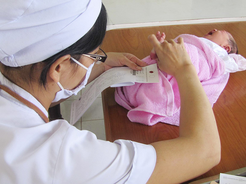 Sàng lọc trước và sau sinh để nâng cao chất lượng dân số