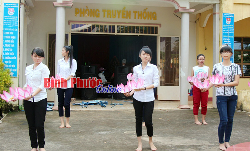 Sức bật ở Trường THPT Phú Riềng Sức bật ở Trường THPT Phú Riềng