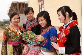 Sinh viên người dân tộc thiểu số được hỗ trợ chi phí học tập