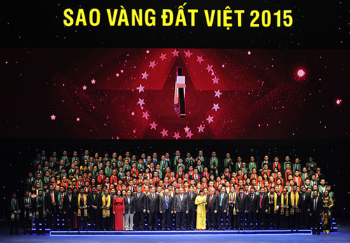 Bình Phước có 2 công ty cao su nhận giải thưởng Sao vàng đất Việt 2015