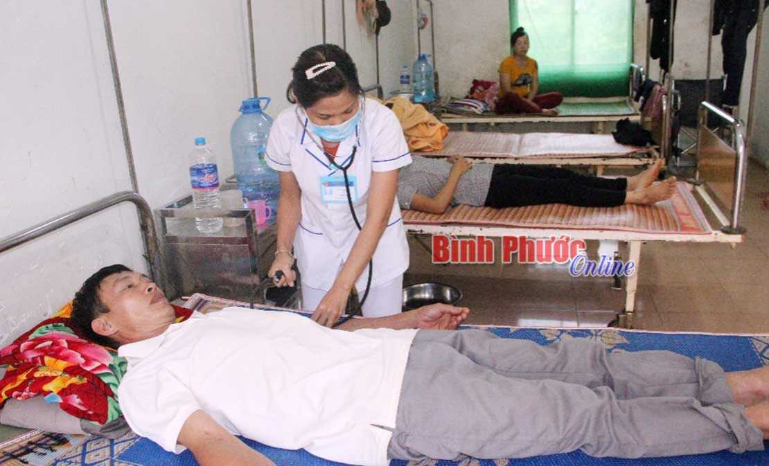 Sốt xuất huyết ở Bù Đăng cao nhất 10 năm trở lại đây Sốt xuất huyết ở Bù Đăng cao nhất 10 năm trở lại đây
