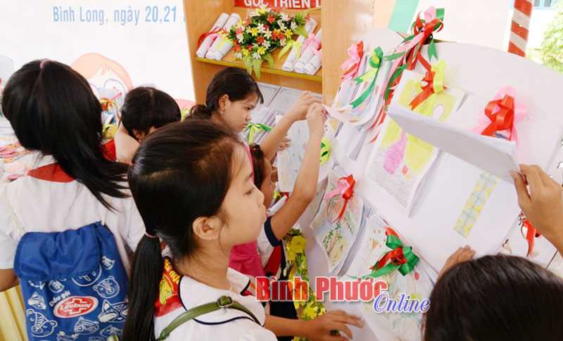 Giao lưu “Viết chữ đẹp” và “Nét vẽ xanh” cấp tiểu học Giao lưu “Viết chữ đẹp” và “Nét vẽ xanh” cấp tiểu học