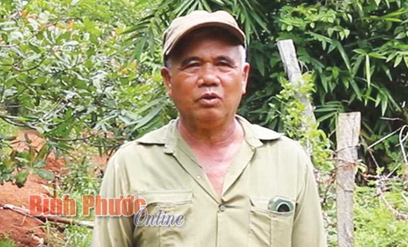 Ý kiến đồng bào DTTS: 17 hộ dân mong sớm có đường vào thôn Ý kiến đồng bào DTTS: 17 hộ dân mong sớm có đường vào thôn