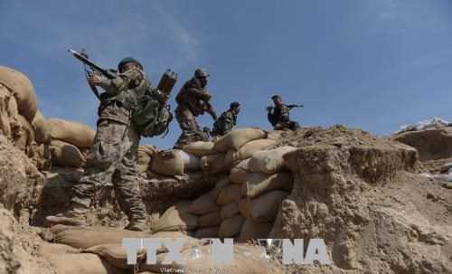 Afghanistan muốn đàm phán trực tiếp với Taliban mà không có Nga Afghanistan muốn đàm phán trực tiếp với Taliban mà không có Nga