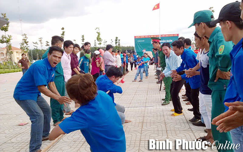 Tân binh trước giờ giao quân Tân binh trước giờ giao quân