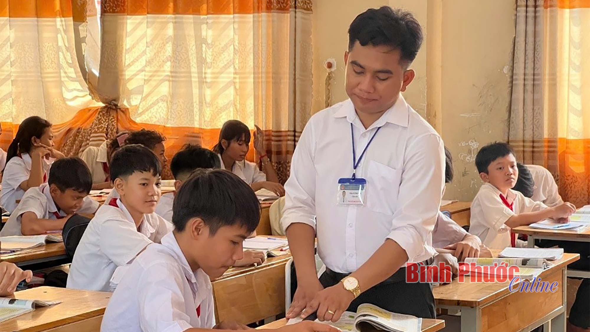 Tận tụy gieo chữ vùng biên