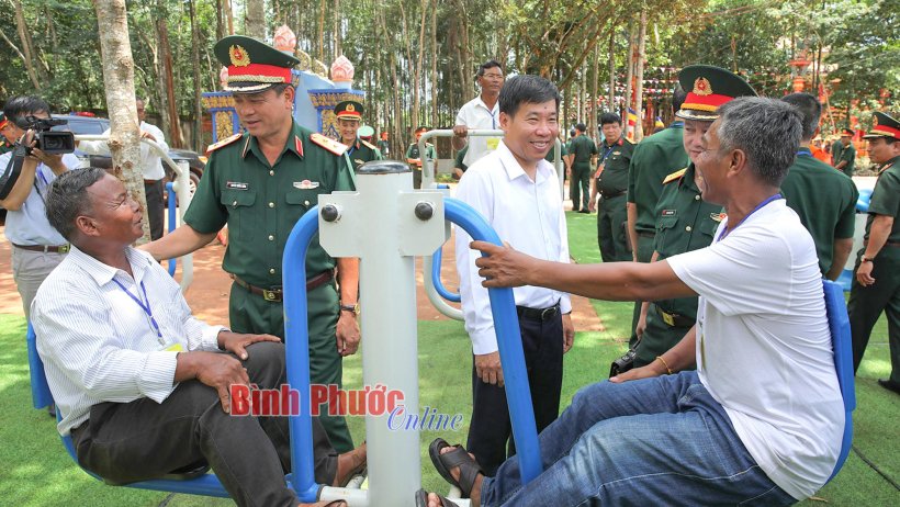 Tăng dày phên giậu biên cương Tăng dày phên giậu biên cương
