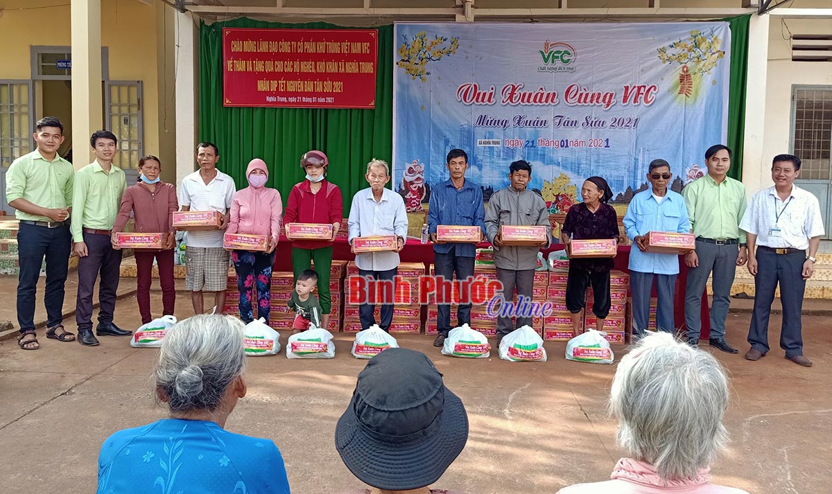 tang_qua_1_12245921012021.jpg