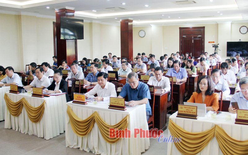 Tăng tốc mạnh mẽ để về đích
