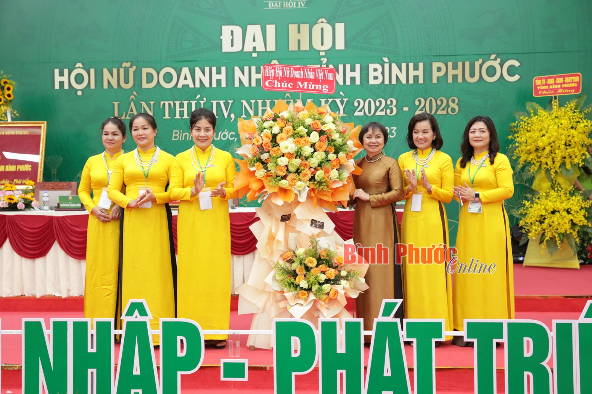 tanghoahoindnvn_18532218112023.jpg
