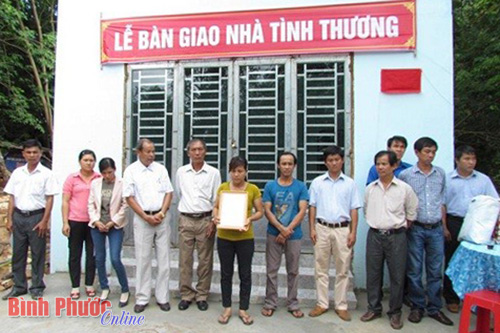 6,01 tỷ đồng giúp đỡ người khuyết tật, trẻ mồ côi, bệnh nhân nghèo 6,01 tỷ đồng giúp đỡ người khuyết tật, trẻ mồ côi, bệnh nhân nghèo