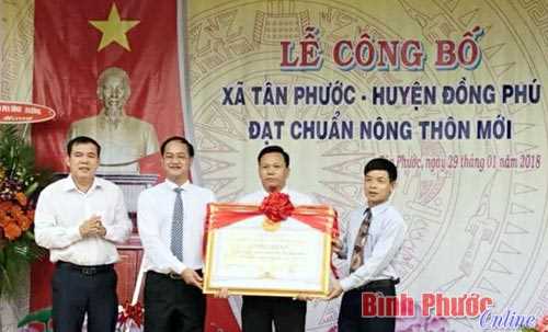Tân Phước đạt chuẩn nông thôn mới Tân Phước đạt chuẩn nông thôn mới