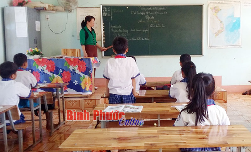 Tận tâm với nghề giáo Tận tâm với nghề giáo