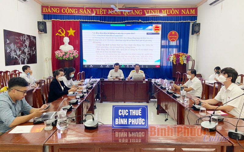 Tập huấn áp dụng hoá đơn điện tử Tập huấn áp dụng hoá đơn điện tử